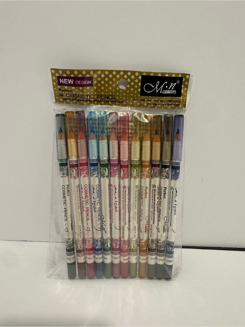 Me now Cosmetic Lip Eyeliner Pencil Set Includes 12 Vibrant Colors